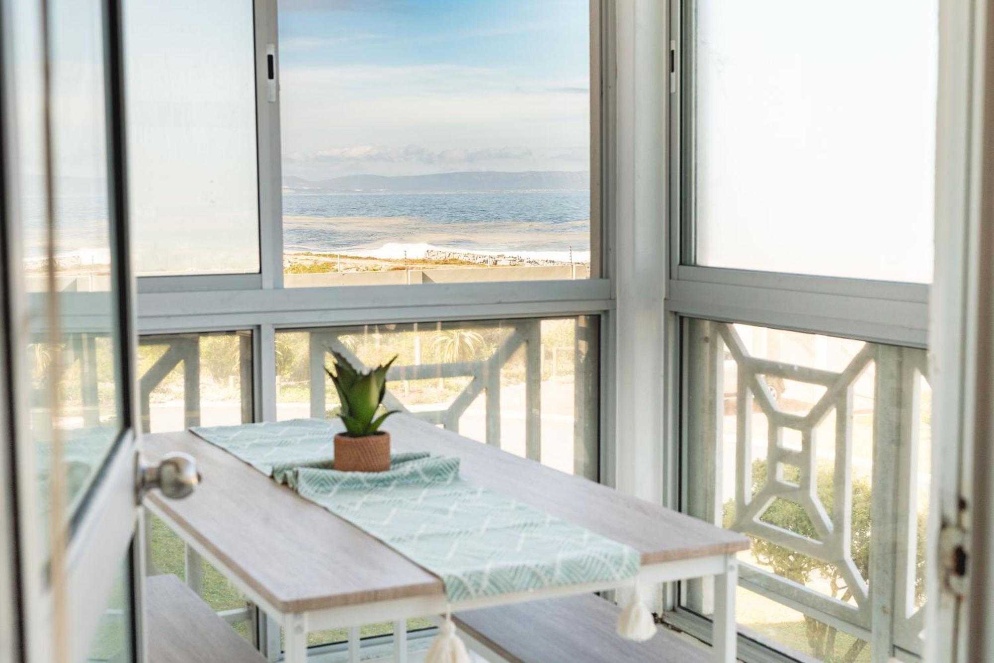 Coastal Living Apartman Hermanus Kültér fotó